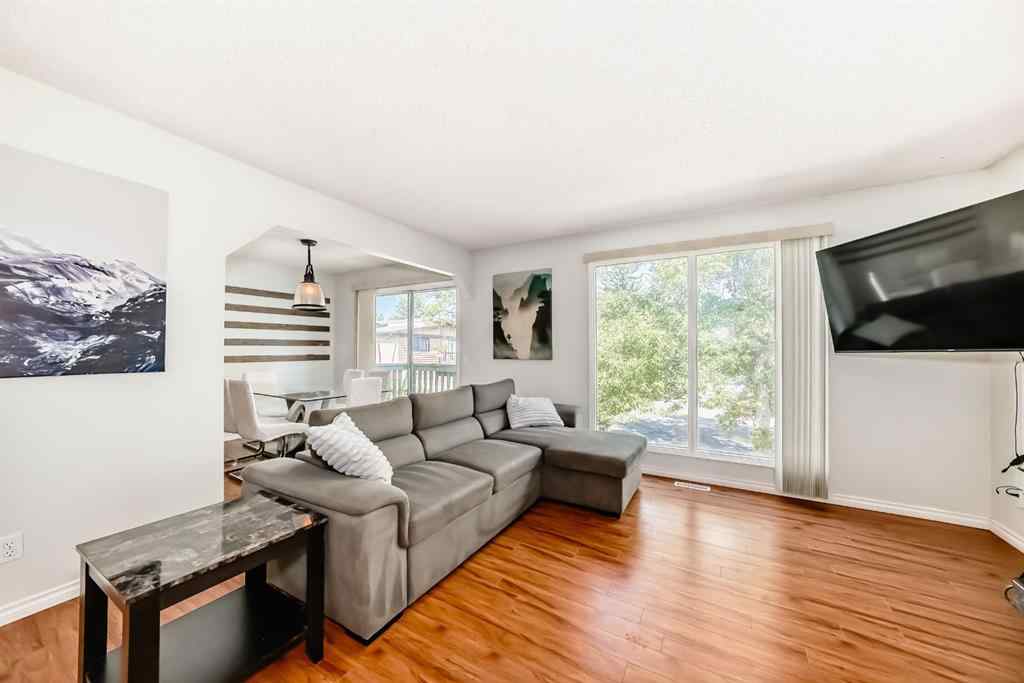 MLS® A2255566 - 72 Berkley Close NW in Beddington Heights Calgary, Residential