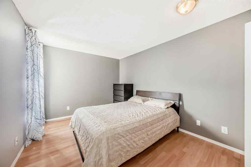 MLS® A2255566 - 72 Berkley Close NW in Beddington Heights Calgary, Residential
