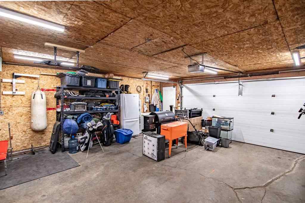 MLS® A2255572 - 129 Wiltshire Boulevard  in West Park Red Deer, Residential
