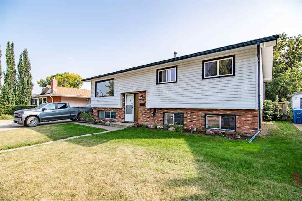 MLS® A2255572 - 129 Wiltshire Boulevard  in West Park Red Deer, Residential