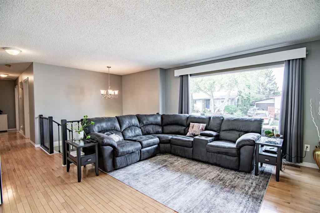 MLS® A2255572 - 129 Wiltshire Boulevard  in West Park Red Deer, Residential