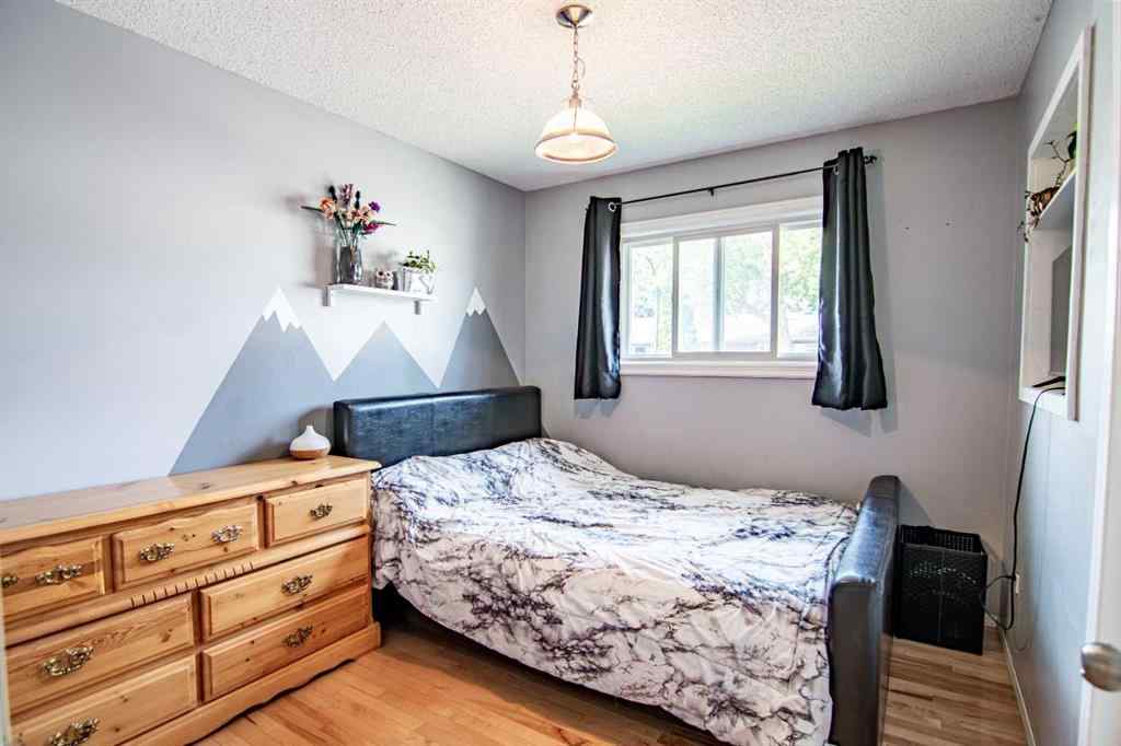 MLS® A2255572 - 129 Wiltshire Boulevard  in West Park Red Deer, Residential