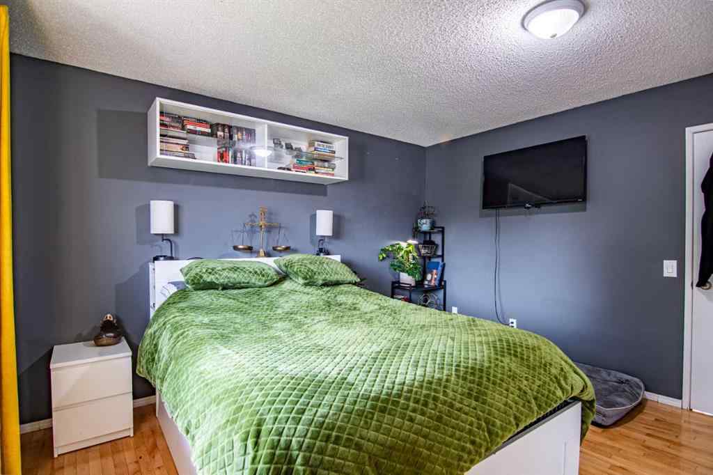 MLS® A2255572 - 129 Wiltshire Boulevard  in West Park Red Deer, Residential