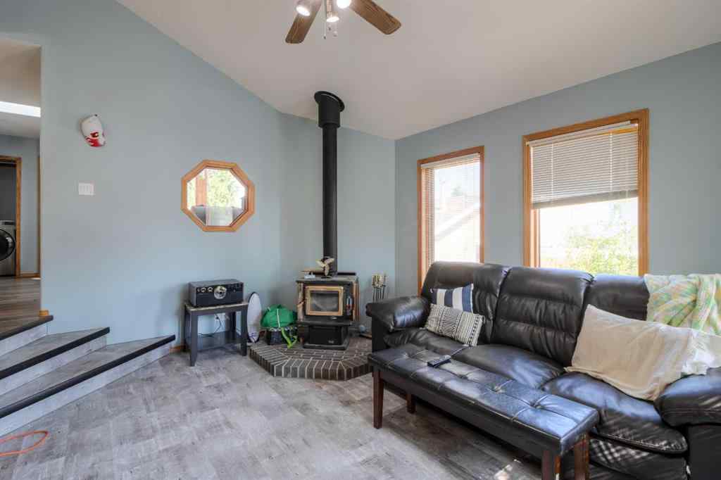 MLS® A2255577 - 2311 11 Street  in NONE Coaldale, Residential