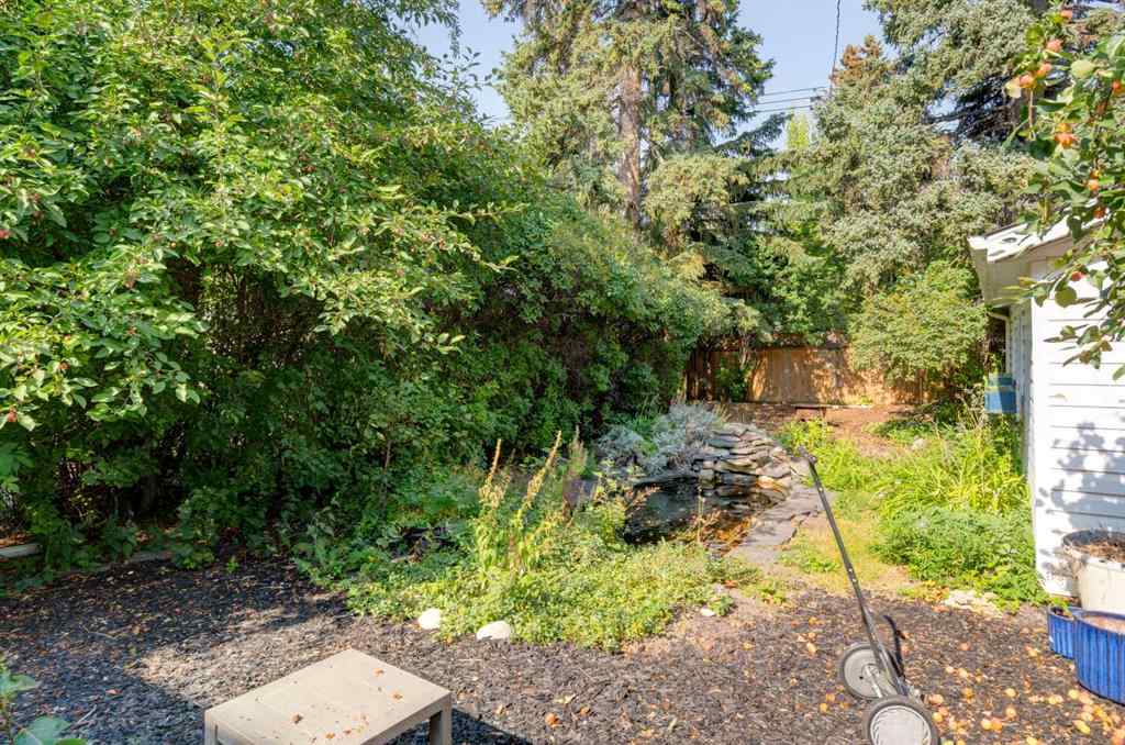 MLS® A2255585 - 1332 Frontenac Avenue SW in Upper Mount Royal Calgary, Residential