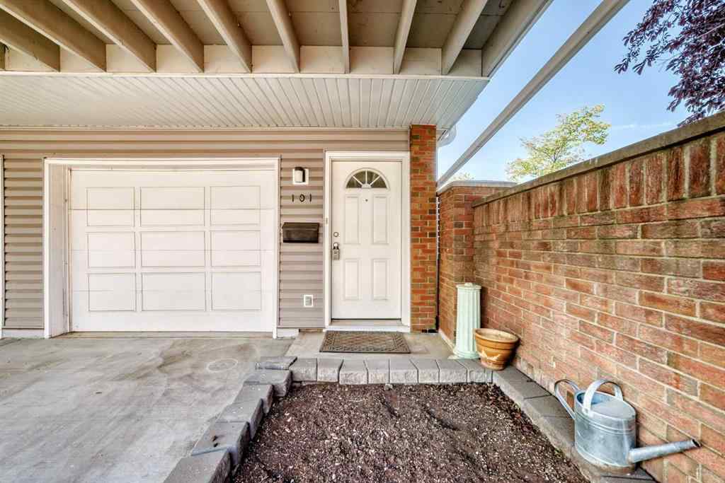 MLS® A2255587 - Unit #101 1607 11 Avenue SW in Sunalta Calgary, Residential