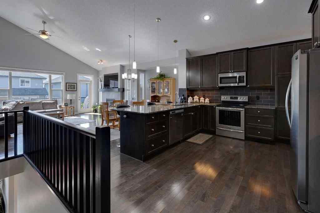 MLS® A2255589 - 192 Heritage Boulevard  in Heritage Hills Cochrane, Residential