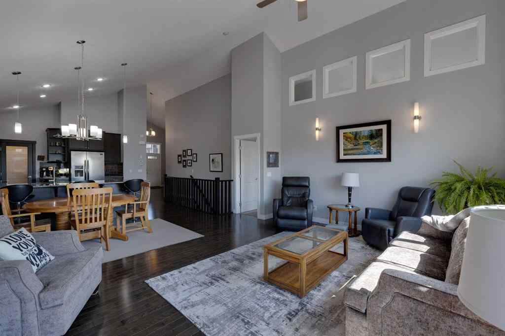 MLS® A2255589 - 192 Heritage Boulevard  in Heritage Hills Cochrane, Residential