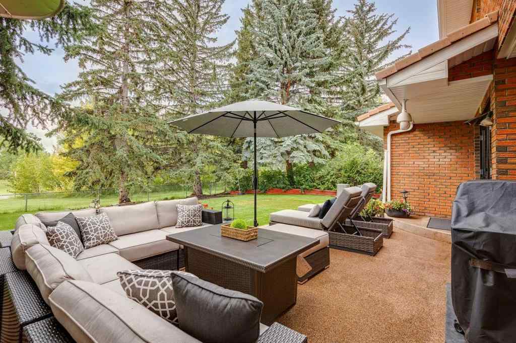 MLS® A2255590 - 116 Bay View Drive SW in Bayview Calgary, Residential