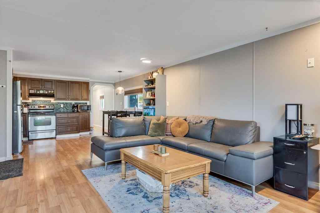 MLS® A2255592 - 312 Aurora Drive  in NONE High River, Mobile