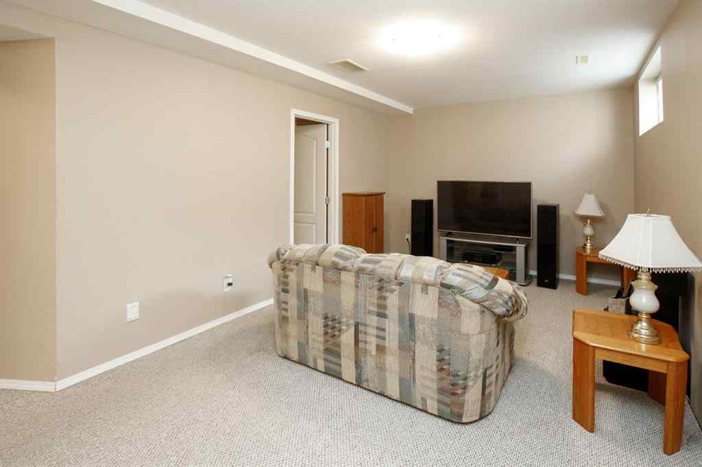 MLS® A2255594 - 5857 Park Street  in Panorama Estates Blackfalds, Residential