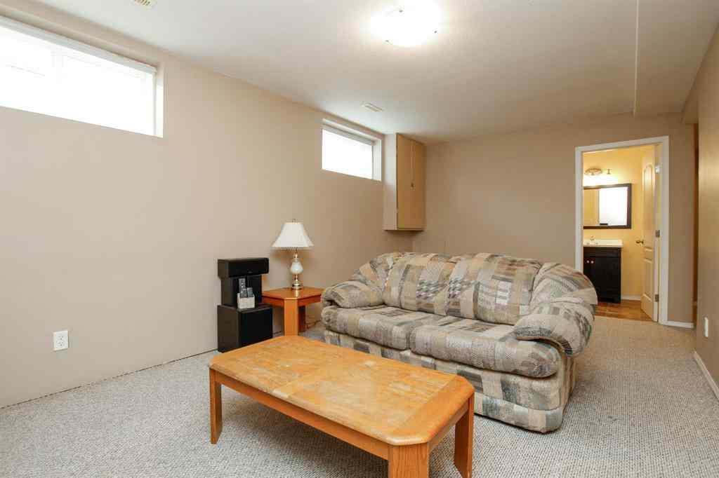 MLS® A2255594 - 5857 Park Street  in Panorama Estates Blackfalds, Residential