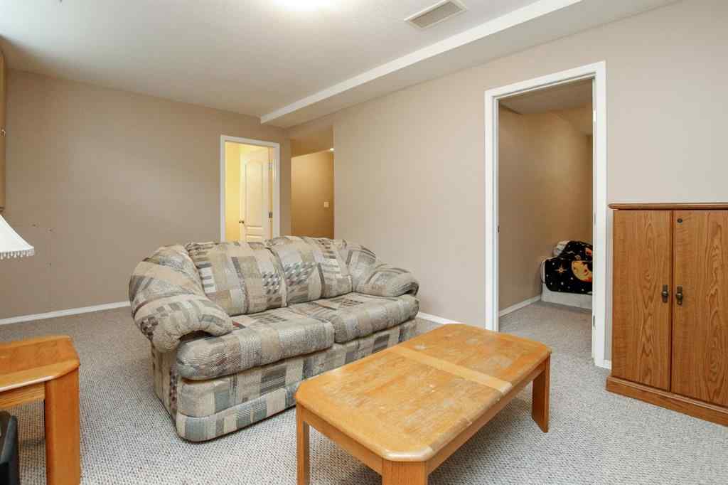 MLS® A2255594 - 5857 Park Street  in Panorama Estates Blackfalds, Residential
