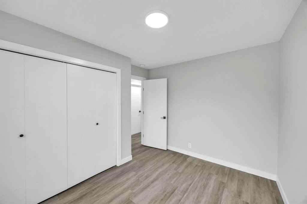 MLS® A2255595 - 124 Templeridge Close NE in Temple Calgary, Residential