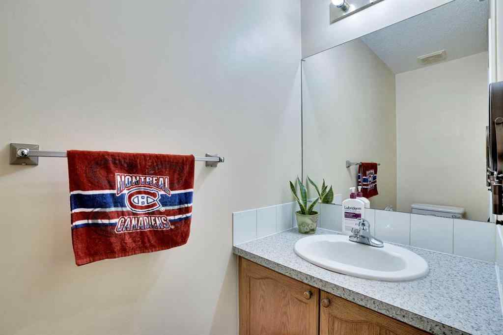 MLS® A2255596 - 27 Saddlemont Manor NE in Saddle Ridge Calgary, Residential