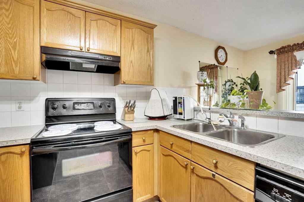 MLS® A2255596 - 27 Saddlemont Manor NE in Saddle Ridge Calgary, Residential