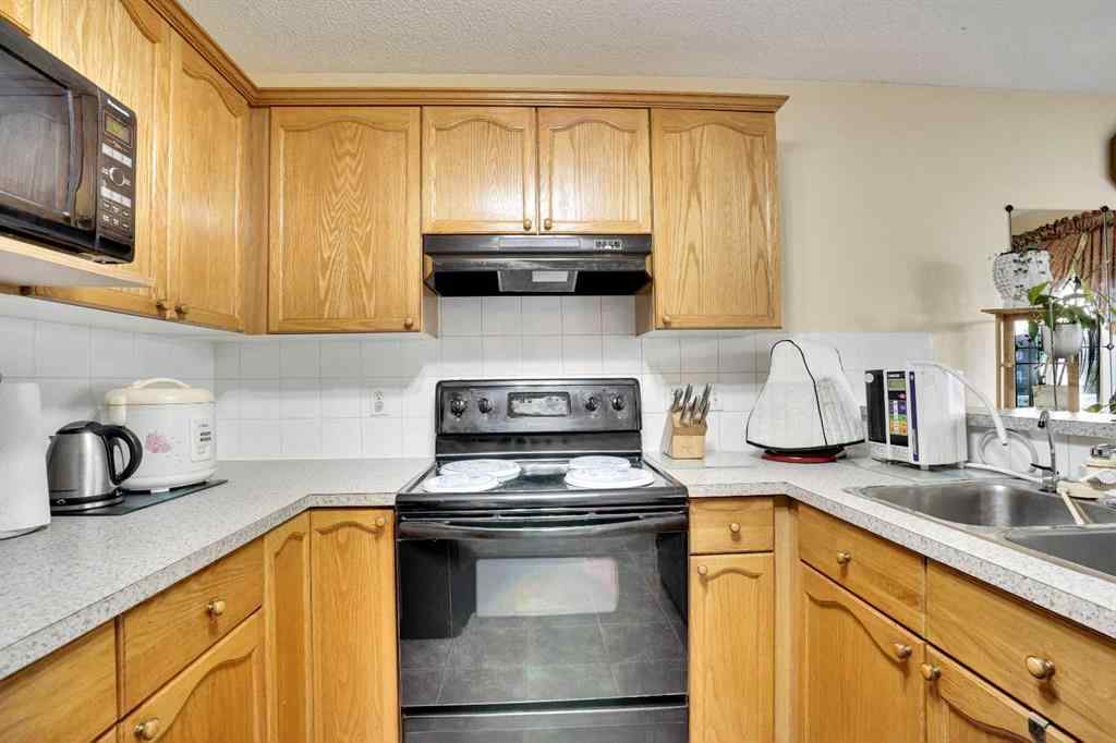 MLS® A2255596 - 27 Saddlemont Manor NE in Saddle Ridge Calgary, Residential
