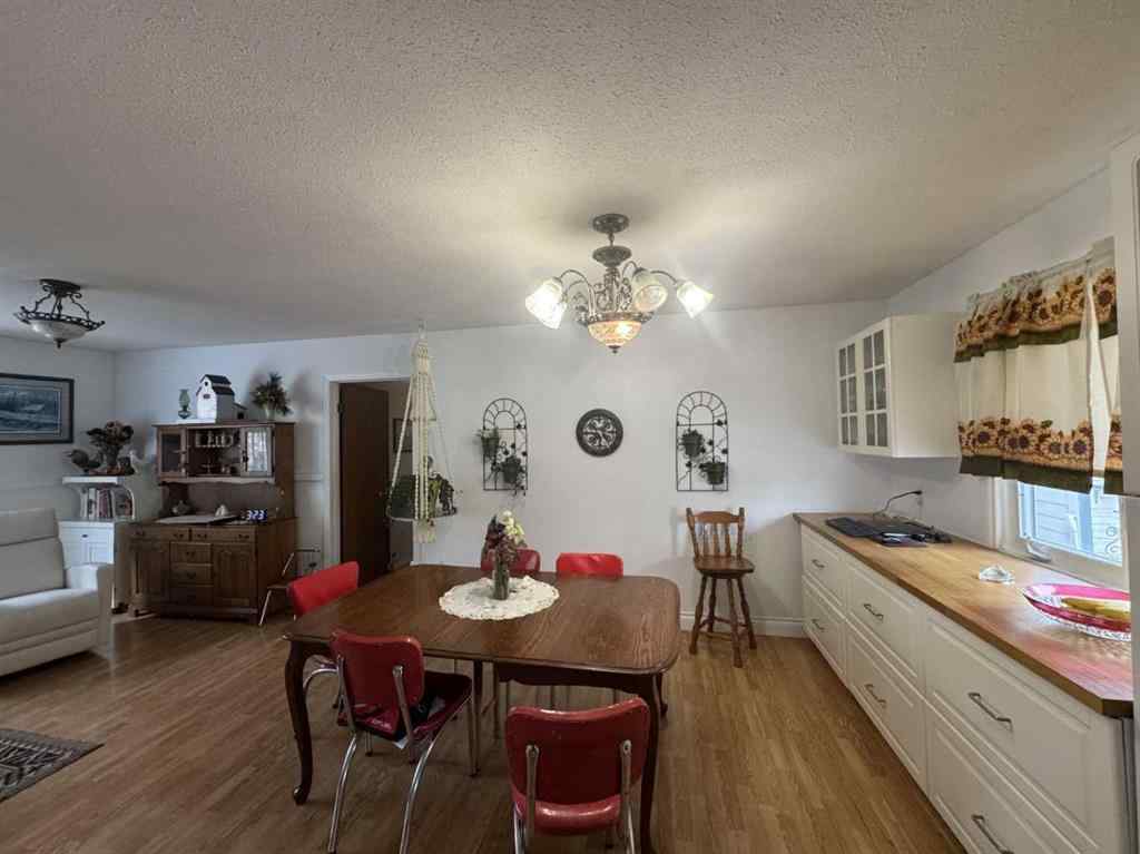 MLS® A2255597 - 709 2 Avenue  in NONE Loon Lake, Residential