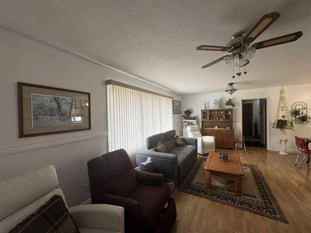 MLS® A2255597 - 709 2 Avenue  in NONE Loon Lake, Residential