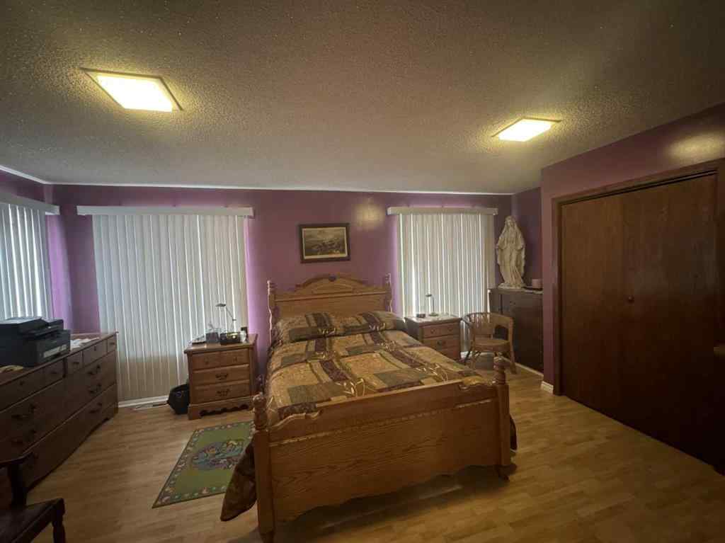 MLS® A2255597 - 709 2 Avenue  in NONE Loon Lake, Residential