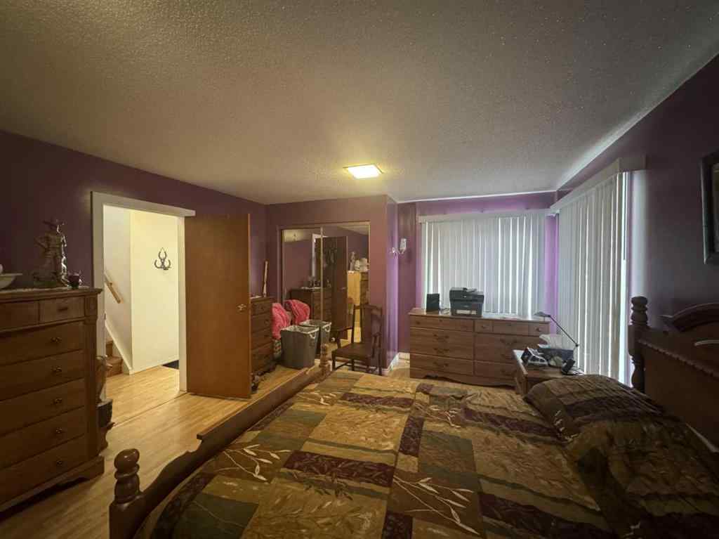 MLS® A2255597 - 709 2 Avenue  in NONE Loon Lake, Residential