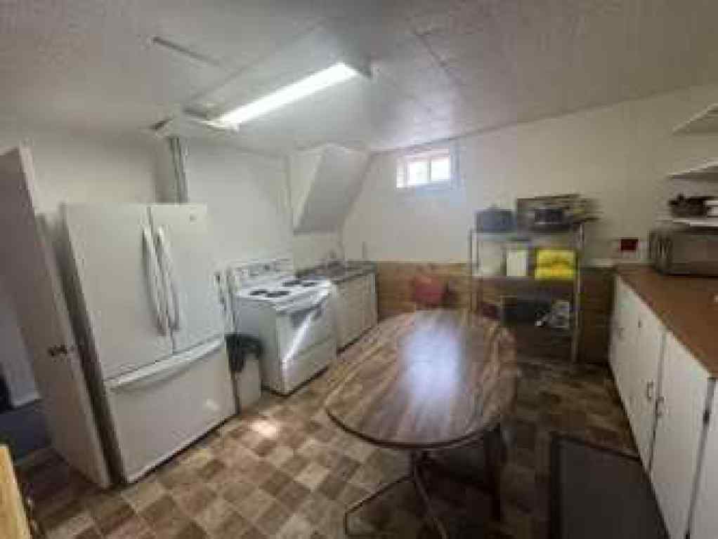 MLS® A2255597 - 709 2 Avenue  in NONE Loon Lake, Residential