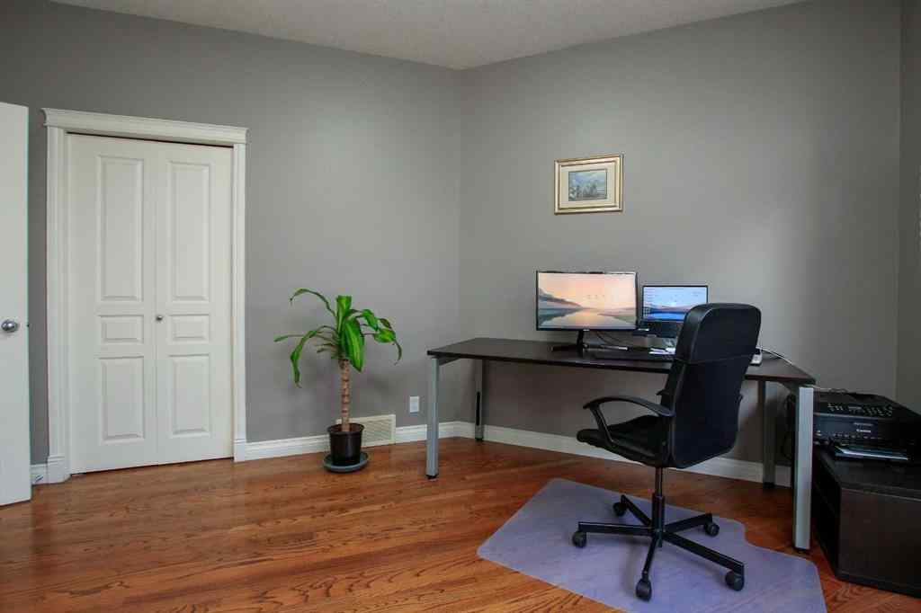MLS® A2255598 - 49 Leung Close  in Lancaster Green Red Deer, Residential