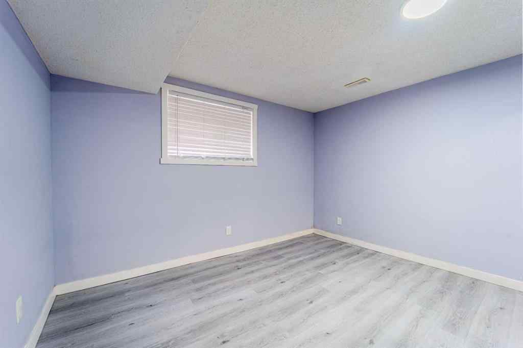 MLS® A2255602 - 528 Whitehill Place NE in Whitehorn Calgary, Residential