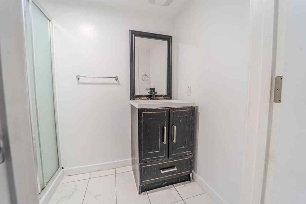 MLS® A2255602 - 528 Whitehill Place NE in Whitehorn Calgary, Residential