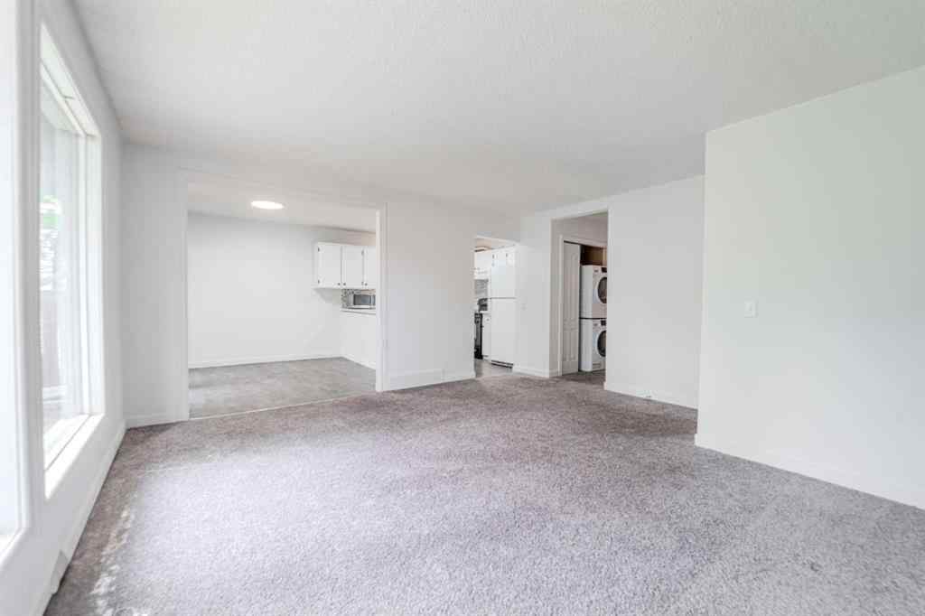 MLS® A2255602 - 528 Whitehill Place NE in Whitehorn Calgary, Residential