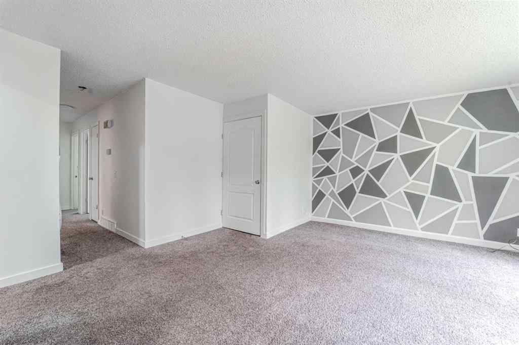 MLS® A2255602 - 528 Whitehill Place NE in Whitehorn Calgary, Residential