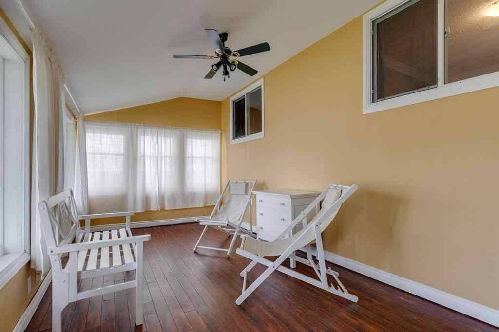 MLS® A2255605 - 136 Rundleridge Way NE in Rundle Calgary, Residential