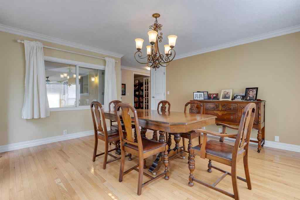 MLS® A2255605 - 136 Rundleridge Way NE in Rundle Calgary, Residential
