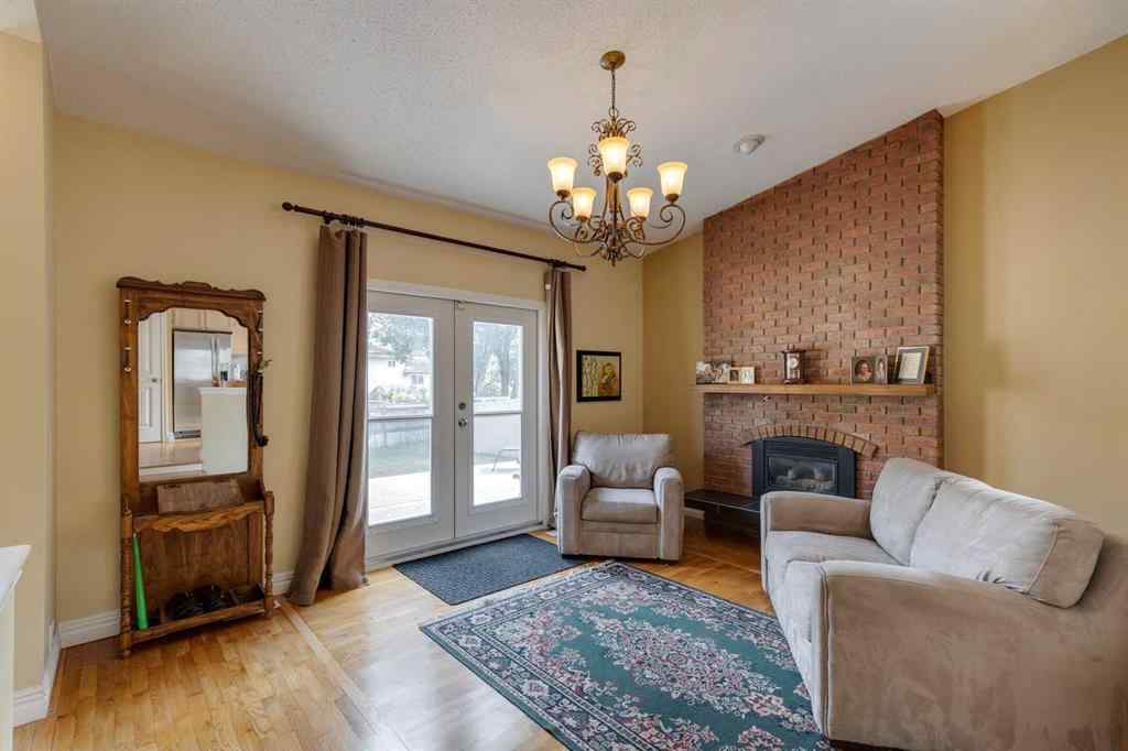 MLS® A2255605 - 136 Rundleridge Way NE in Rundle Calgary, Residential