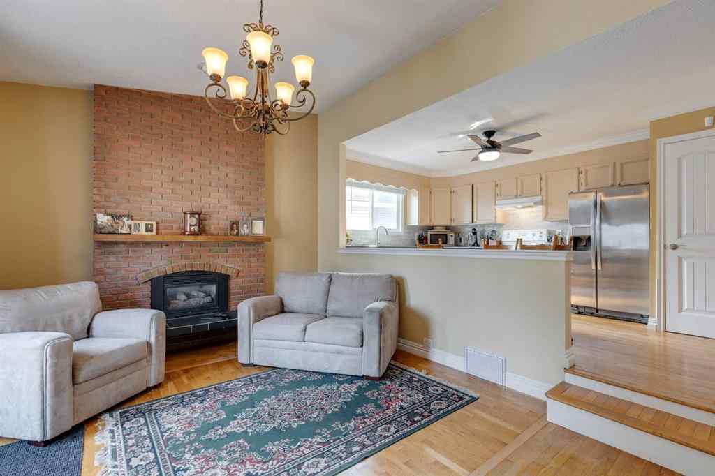 MLS® A2255605 - 136 Rundleridge Way NE in Rundle Calgary, Residential