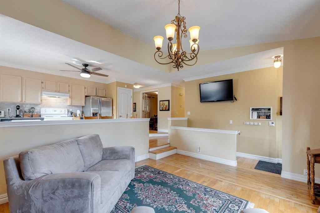 MLS® A2255605 - 136 Rundleridge Way NE in Rundle Calgary, Residential