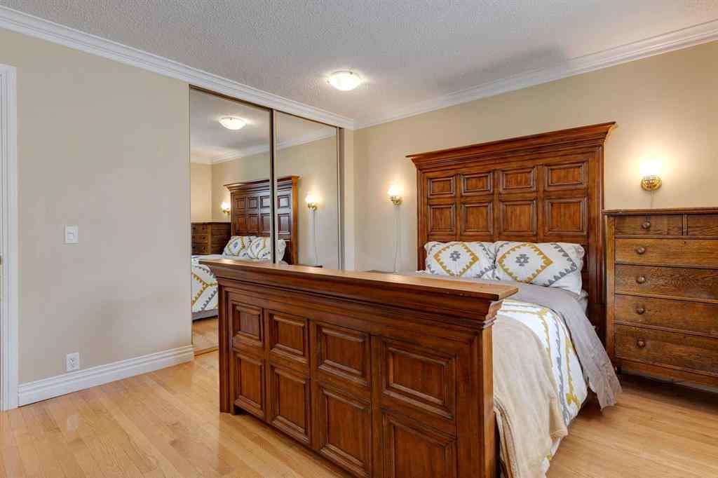 MLS® A2255605 - 136 Rundleridge Way NE in Rundle Calgary, Residential