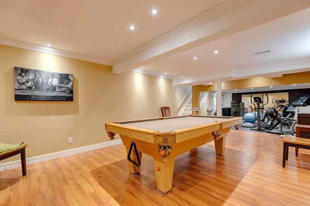 MLS® A2255605 - 136 Rundleridge Way NE in Rundle Calgary, Residential