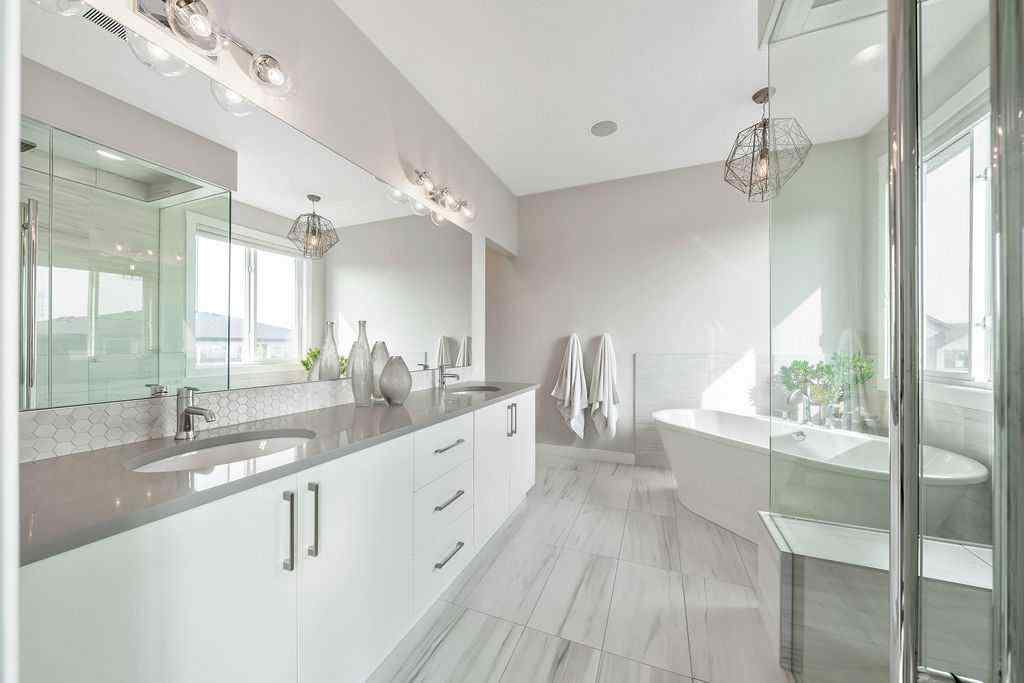 MLS® A2255607 - 45 West Grove Way SW in West Springs Calgary, Residential