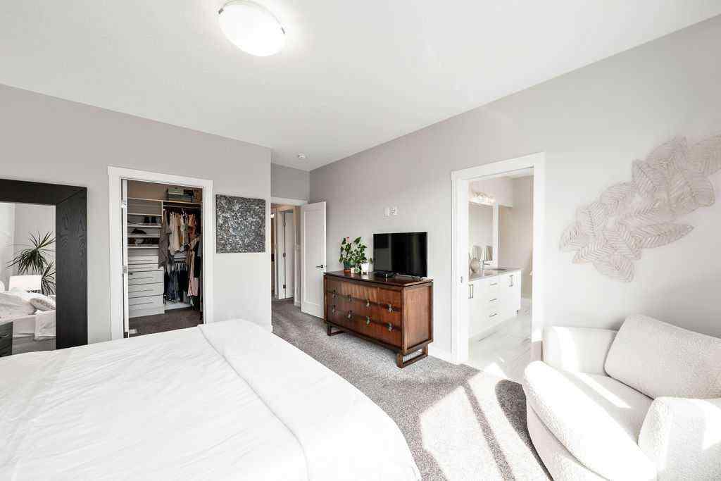 MLS® A2255607 - 45 West Grove Way SW in West Springs Calgary, Residential