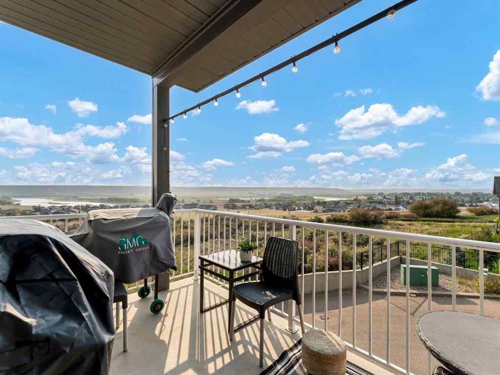 MLS® A2255609 - Unit #221 19 Terrace View NE in Terrace Medicine Hat, Residential