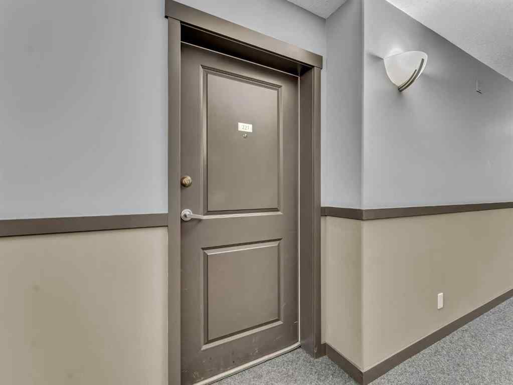 MLS® A2255609 - Unit #221 19 Terrace View NE in Terrace Medicine Hat, Residential