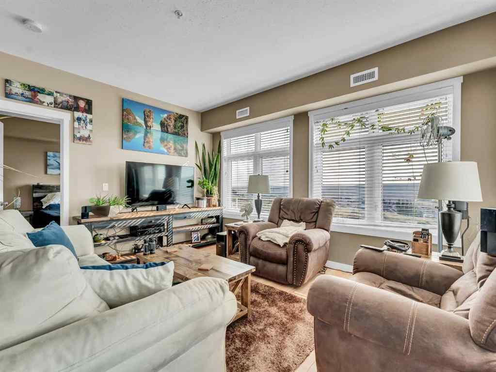MLS® A2255609 - Unit #221 19 Terrace View NE in Terrace Medicine Hat, Residential