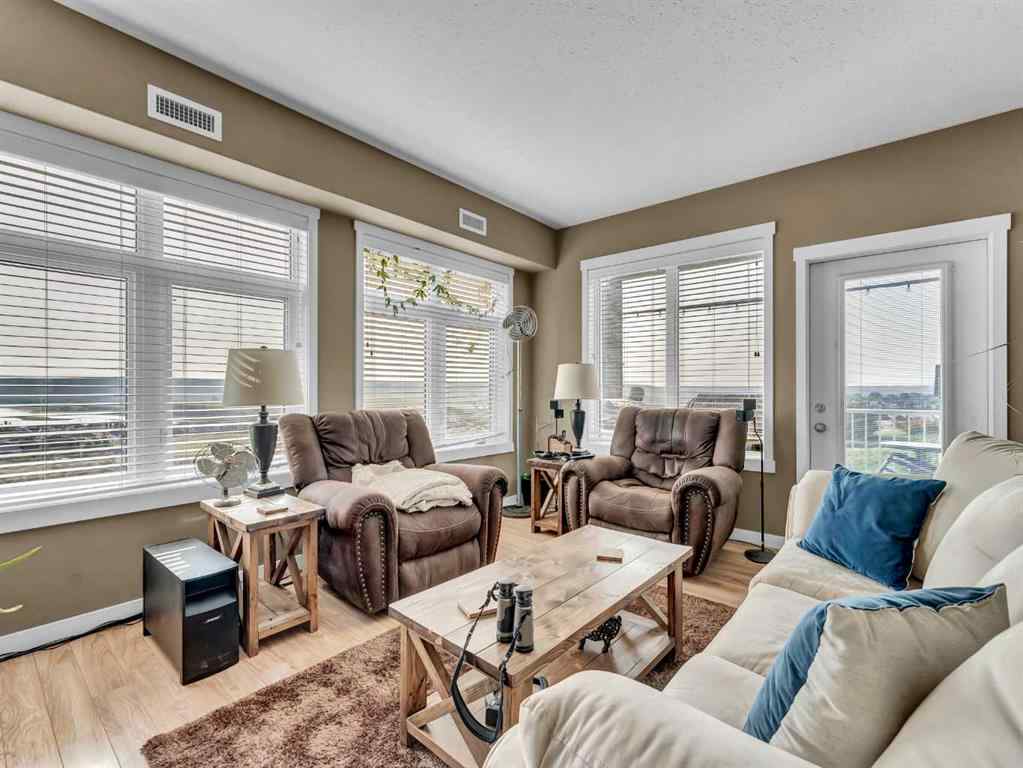 MLS® A2255609 - Unit #221 19 Terrace View NE in Terrace Medicine Hat, Residential