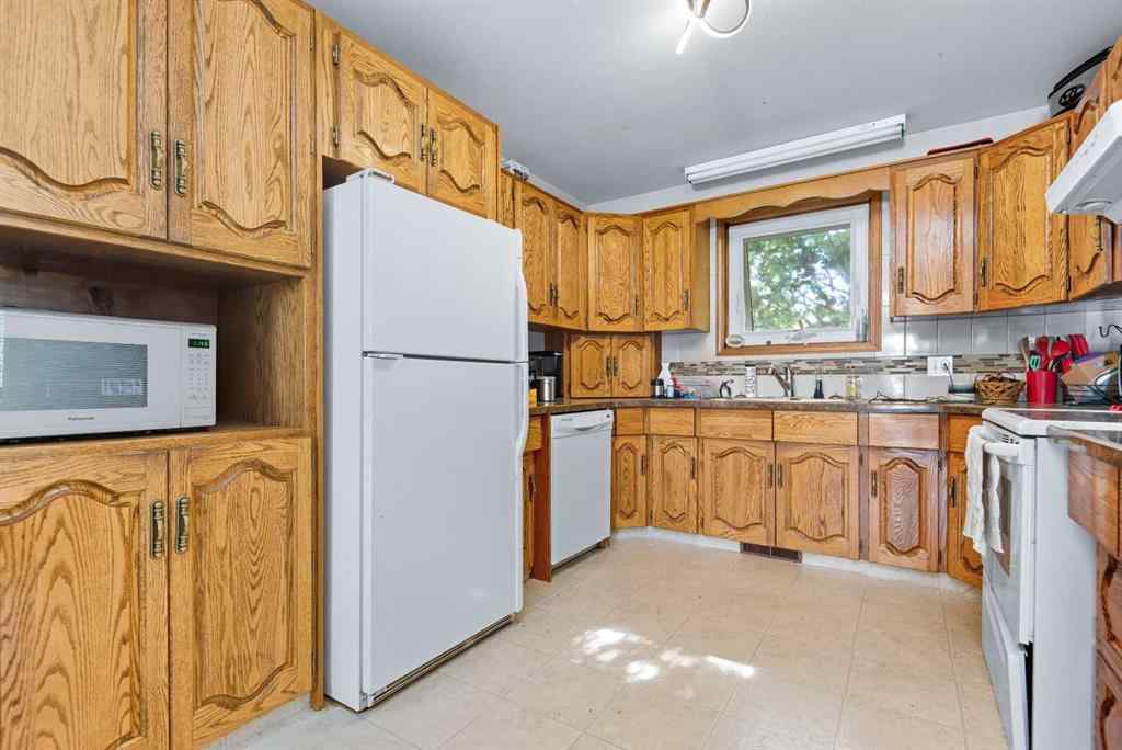 MLS® A2255610 - Unit #3853 51 avenue Close  in Riverside Ponoka, Residential