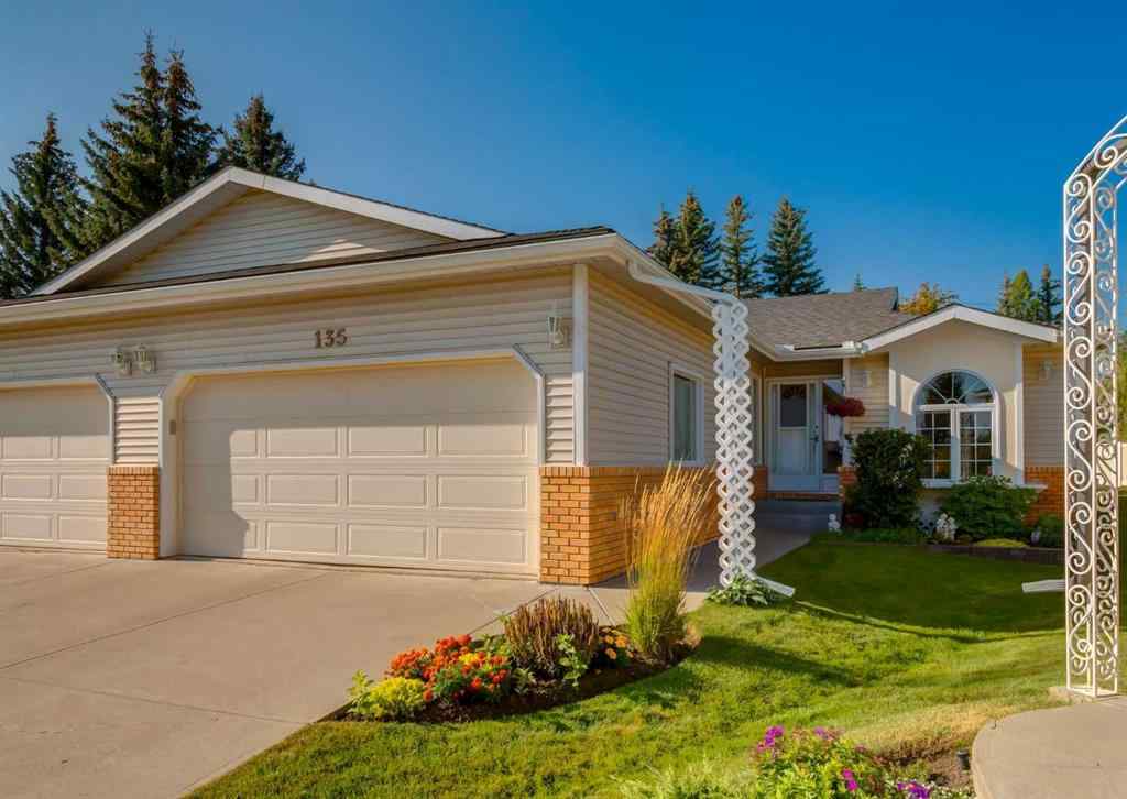 MLS® A2255612 - 135 Shawnee Manor SW in Shawnee Slopes Calgary, Residential