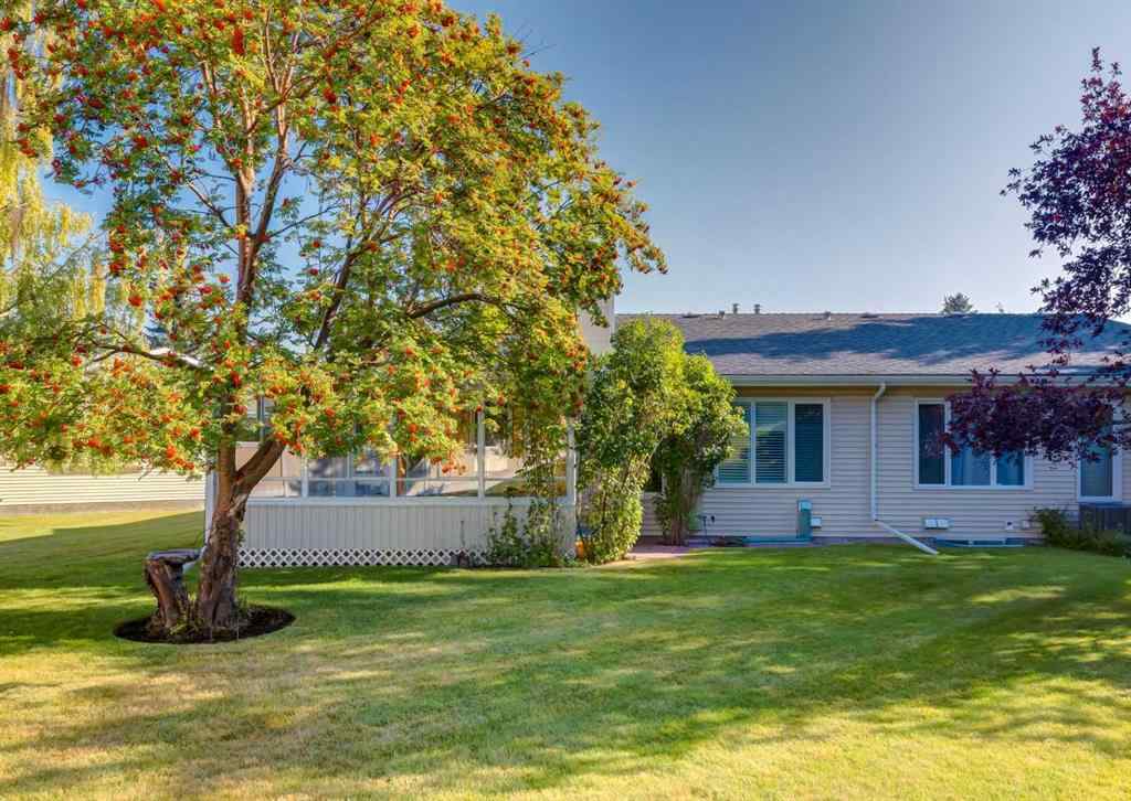 MLS® A2255612 - 135 Shawnee Manor SW in Shawnee Slopes Calgary, Residential