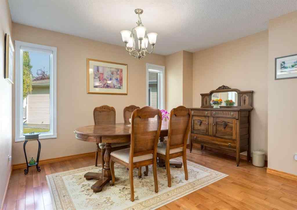 MLS® A2255612 - 135 Shawnee Manor SW in Shawnee Slopes Calgary, Residential