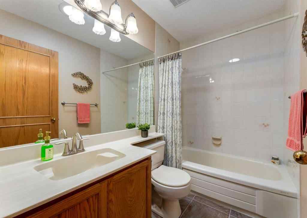 MLS® A2255612 - 135 Shawnee Manor SW in Shawnee Slopes Calgary, Residential
