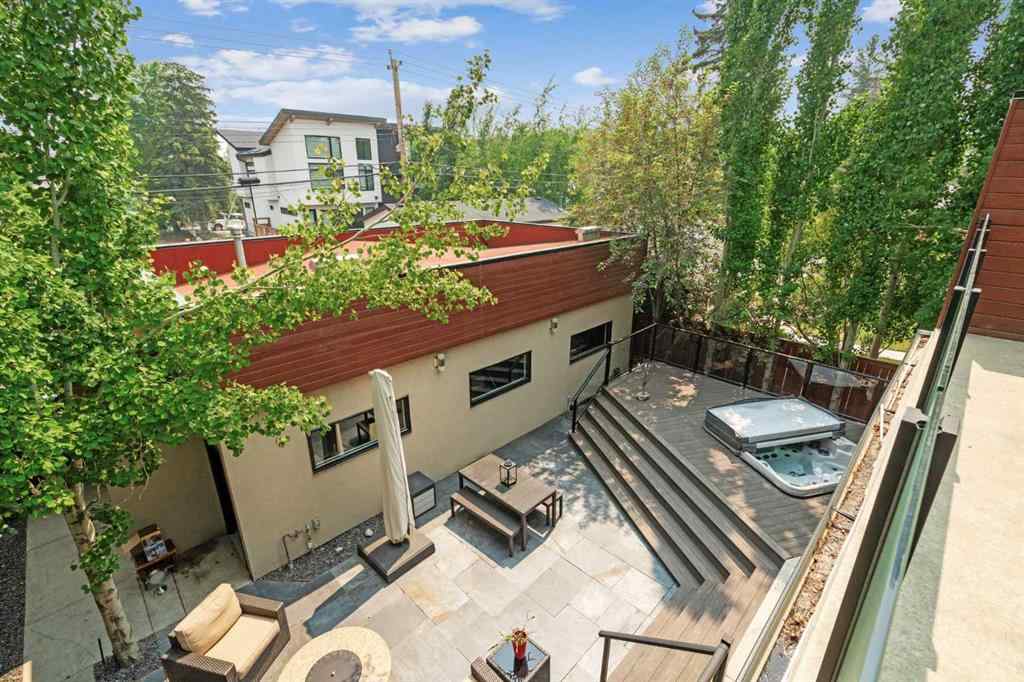MLS® A2255613 - 708 33A Street NW in Parkdale Calgary, Residential